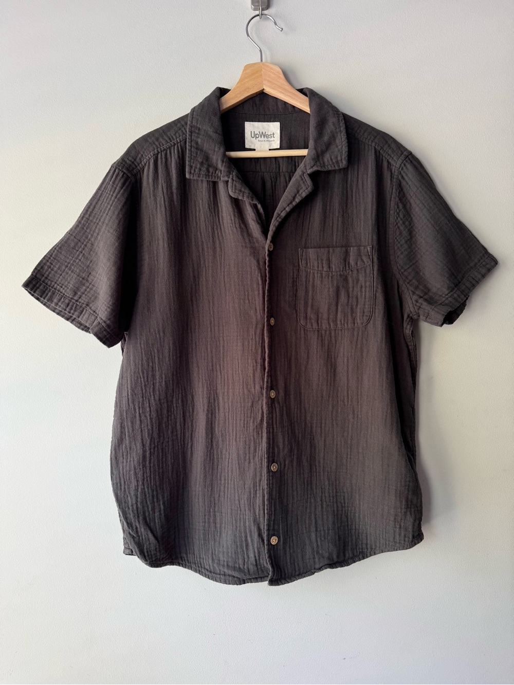 UpWest Men's Short-Sleeve Button-Down Shirt